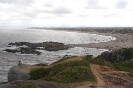 Praia do Cibratelli (Situada no bairro de mesmo nome, a praia 