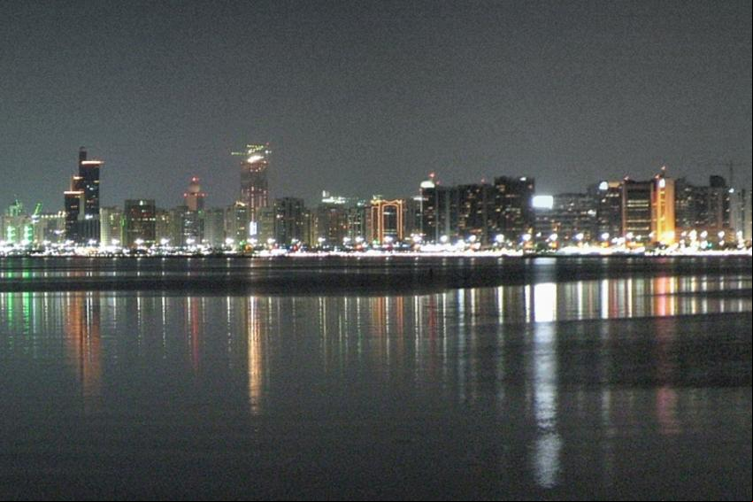 Abu Dhabi visto da marina 