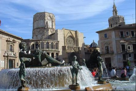 Catedral de Valencia - Foto: Michel Buze (Licença-cc-by-sa-3-0)