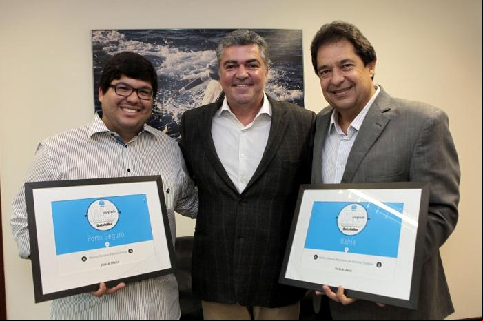 Diogo Medrado ( Sup.Bahiatursa), Alfredo Motta (Grupo Folha)  e Jos