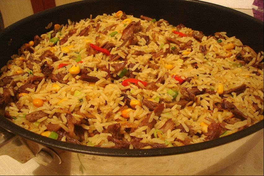 Arroz Maria Isabel - Foto: Chez Pitanga Arroz Maria Isabel - Foto: Chez Pitanga